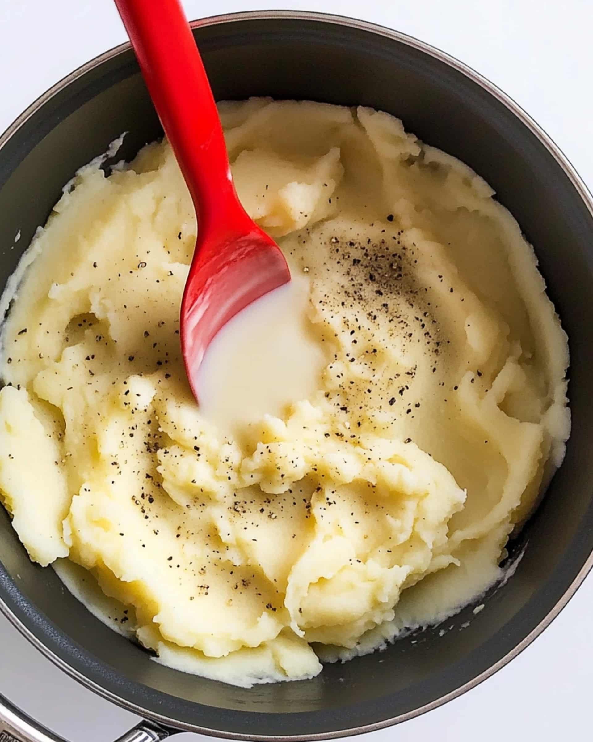 Easy Creamy Mashed Potatoes Recipe