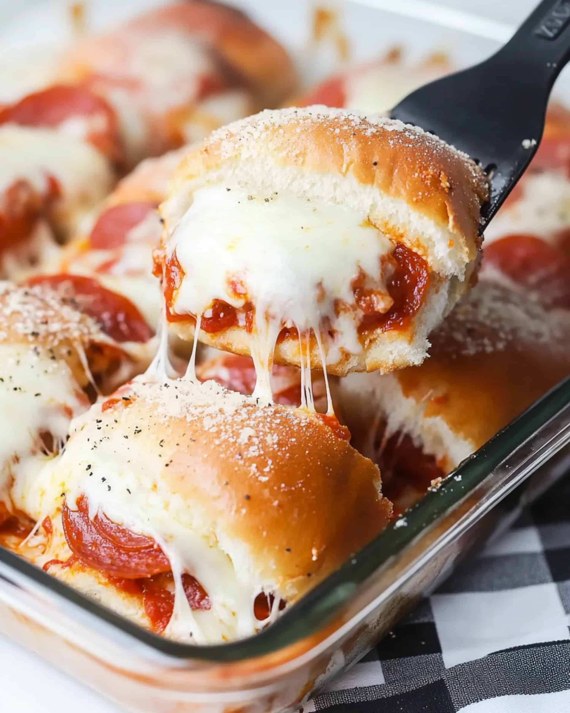 Pepperoni Pizza Sliders Recipe