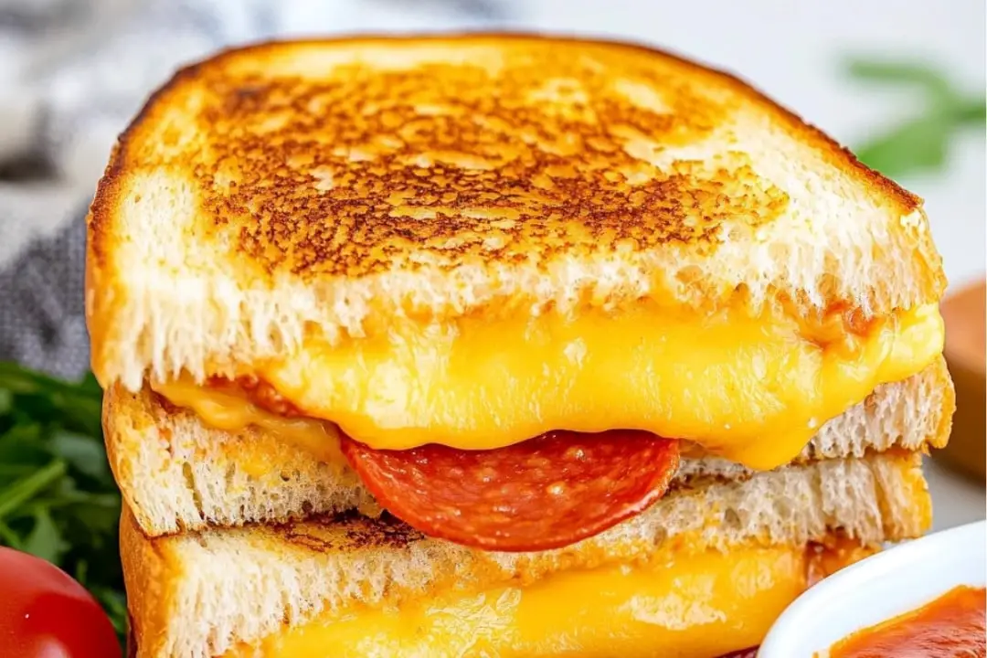 Easy Pizza Sandwich Recipe