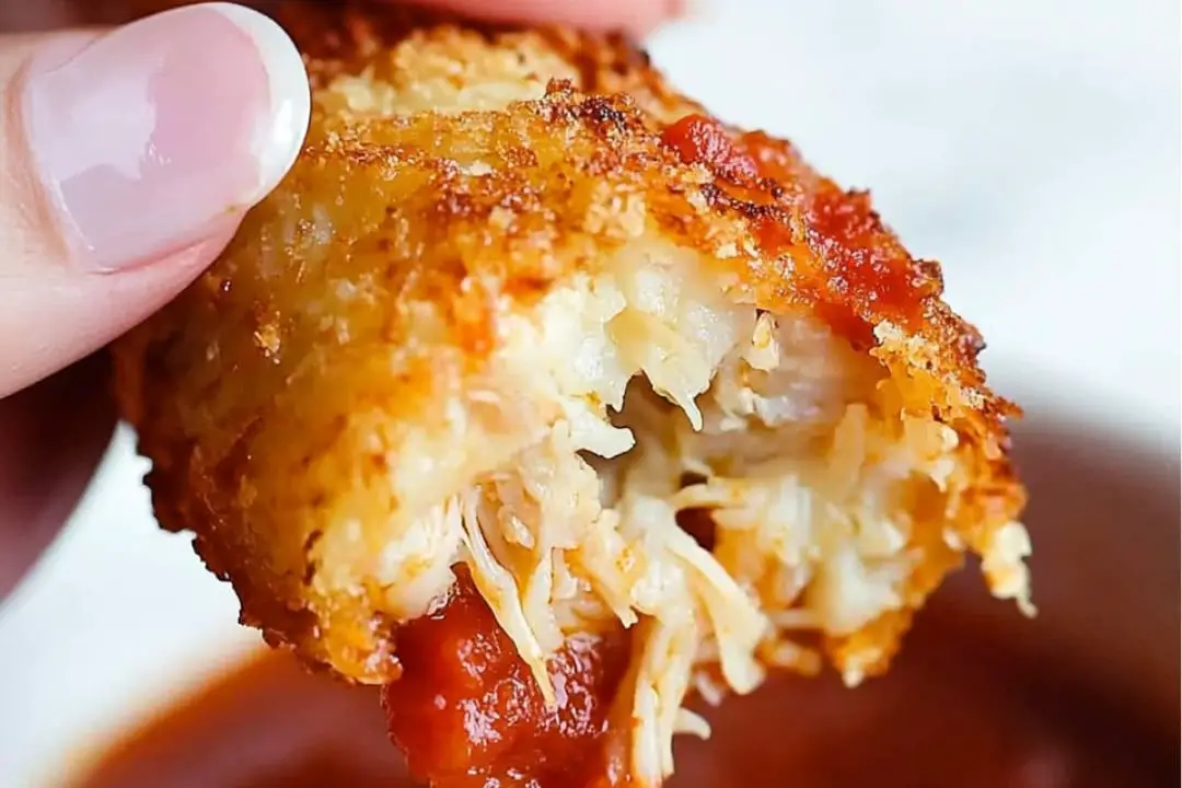Cheesy Pizza Rice Muffins Recipe