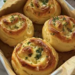 Buttery Cheese Garlic Rolls Recipe