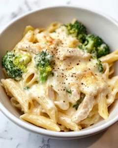 Chicken and Broccoli Alfredo Bake Recipe