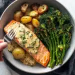 Baked Salmon with Amazing Lemon Sauce Recipe