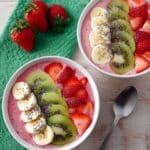 Frozen Strawberry Banana Chia Smoothie Bowl Recipe
