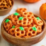 Easy Pumpkin Pretzels Recipe