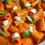 Creamy Rigatoni with Tomato Sauce Recipe