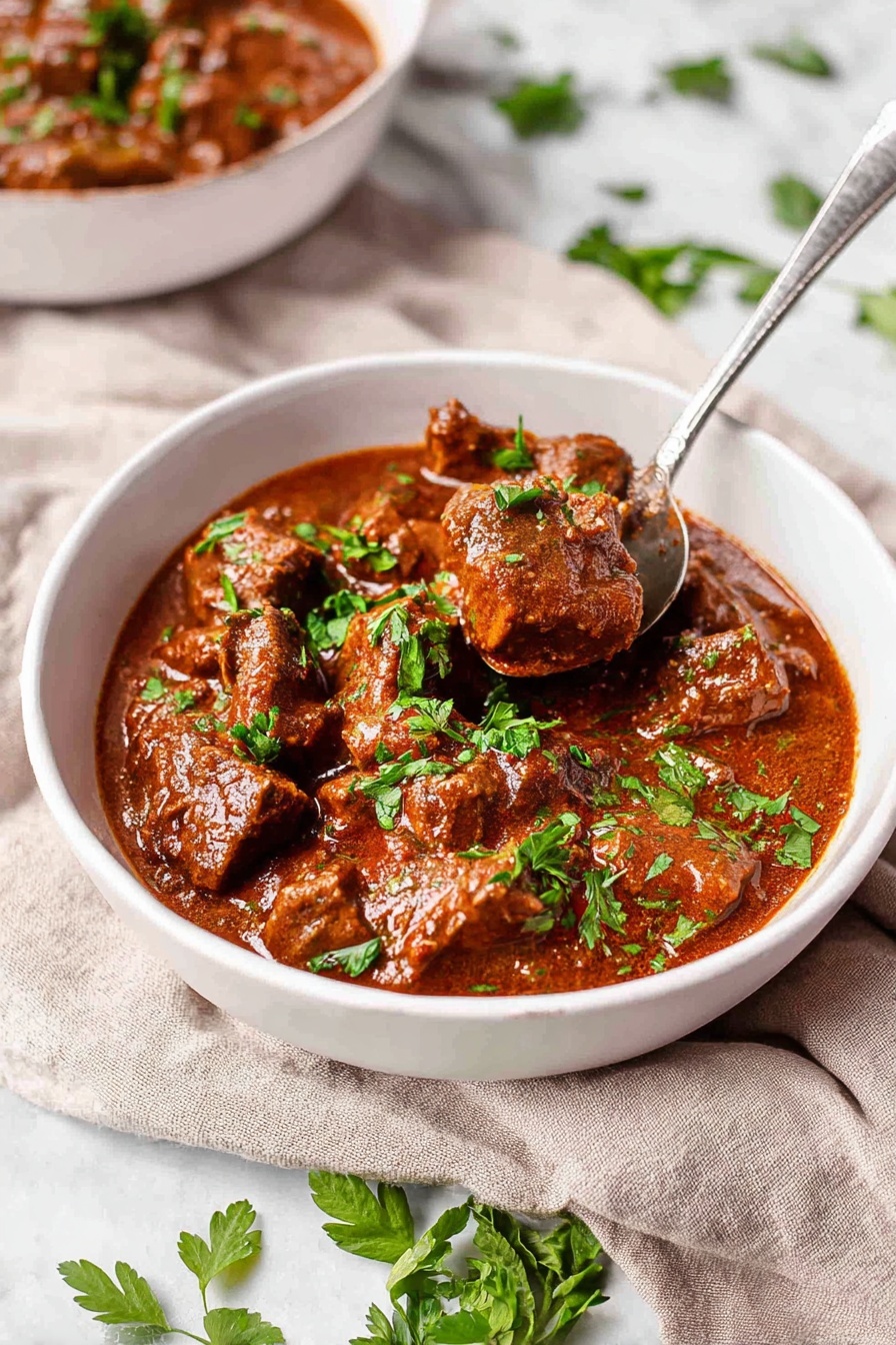 Easy Carne Guisada Recipe 8 Easy Carne Guisada Recipe - Serving